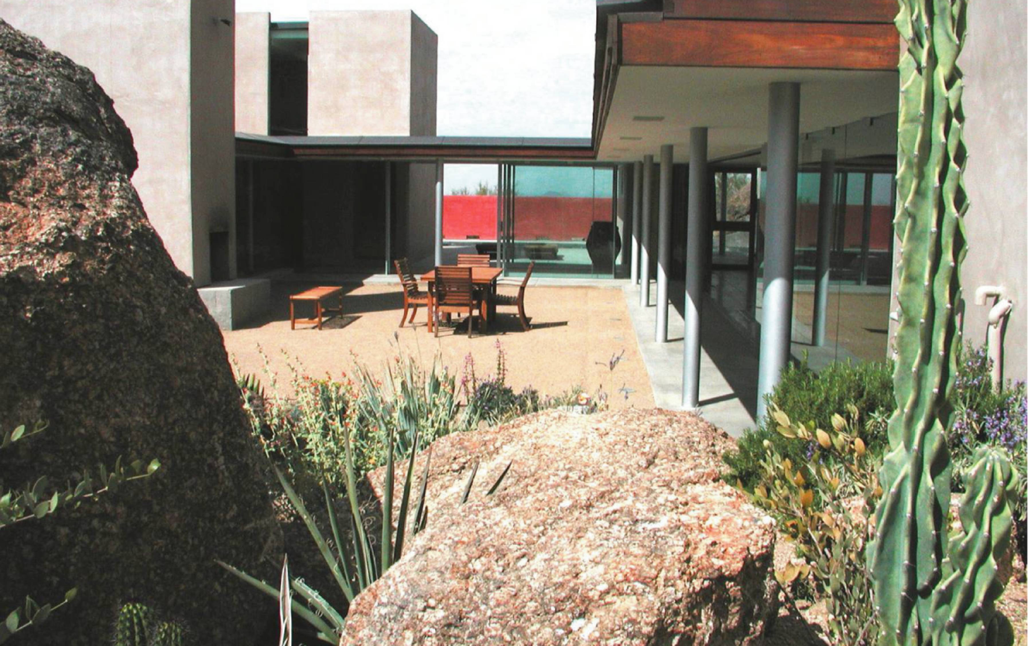 Desert House Gallery 2