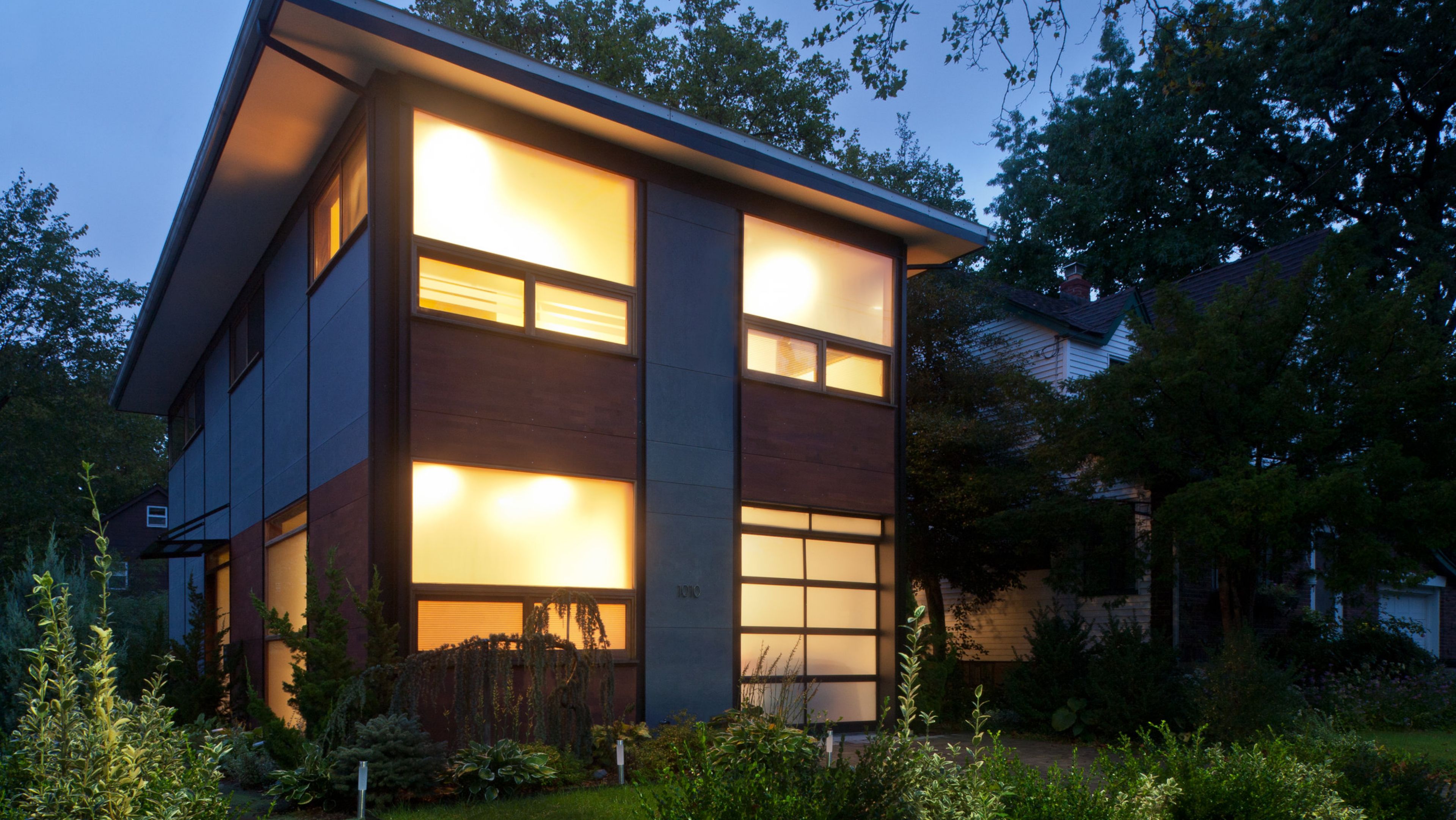 Jowies_FlatPak_Exterior