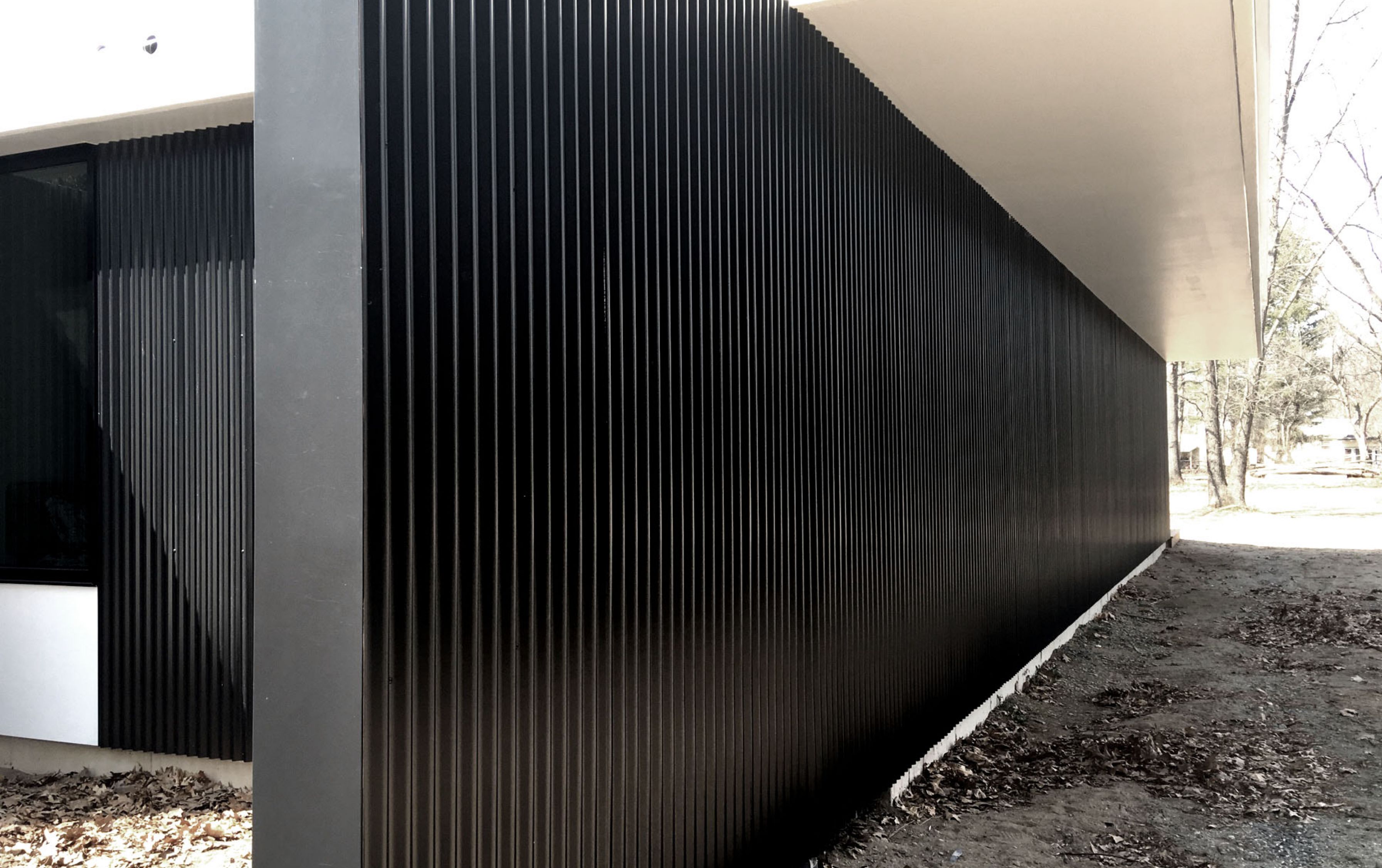 Stretch House Outside Wall Gallery6