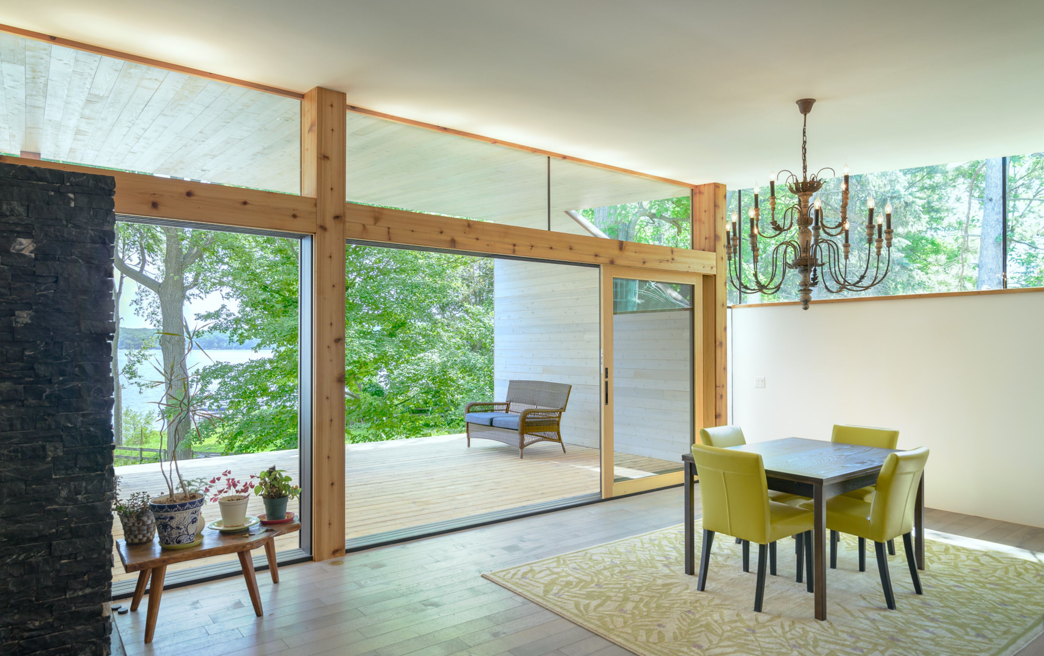 Thumb House Dining Gallery 3