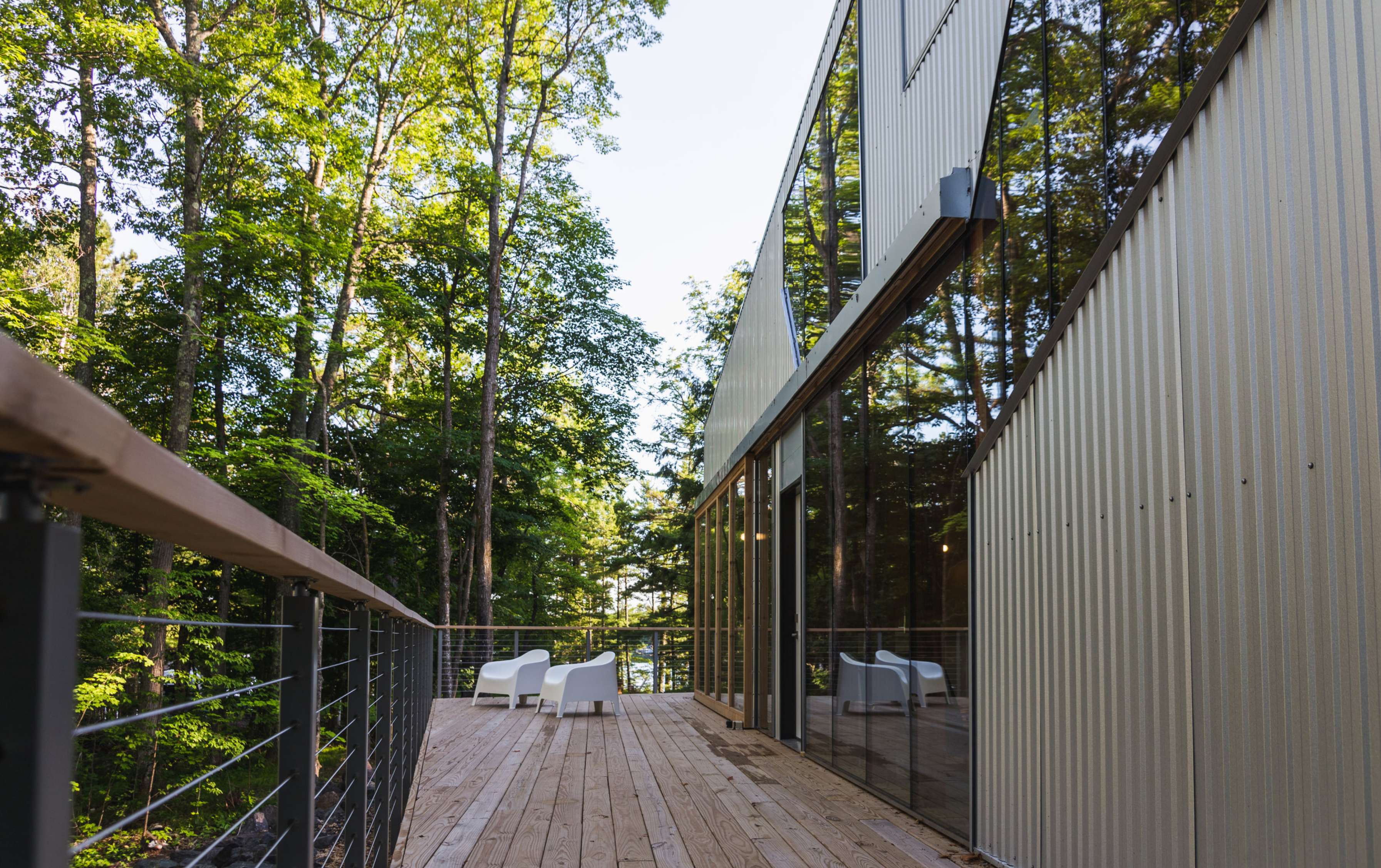 triangle house deck carousel 1